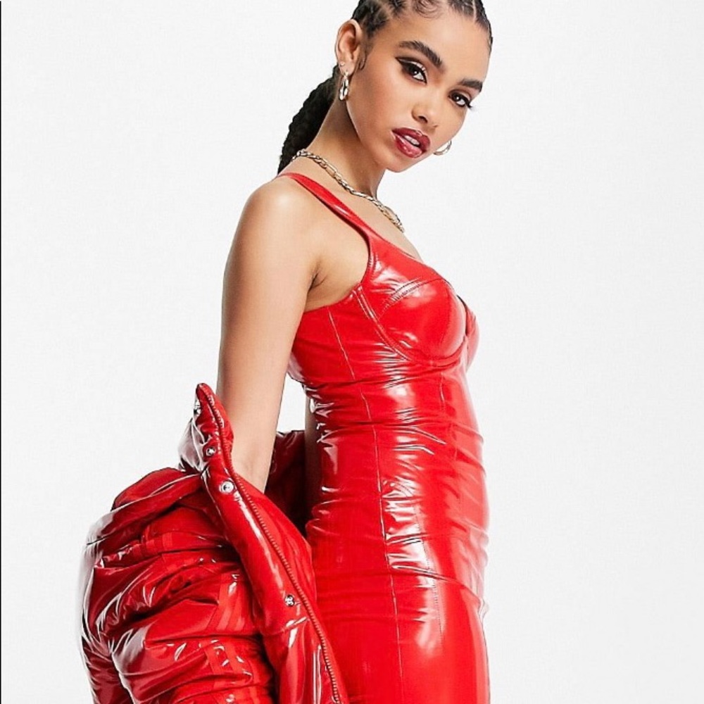 This is medium latex Adidas Ivy Park dress! New, never been worn with tags!
